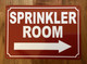 SPRINKLER ROOM COMPLIANCE SIGN WITH RIGHT ARROW