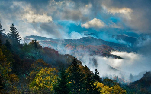 A Guide to the Great Smoky Mountains: America's Countryside