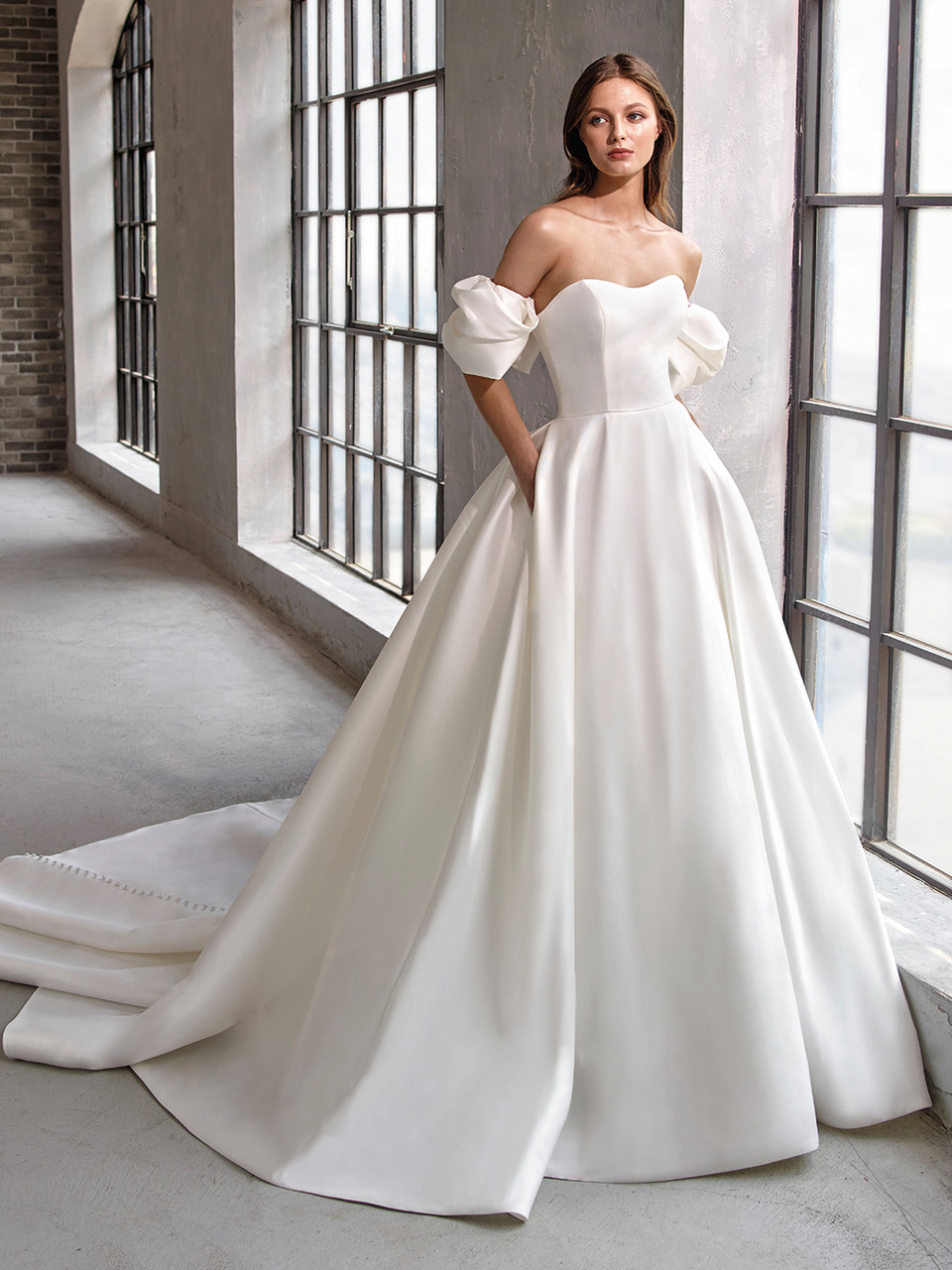 Frankie - Badgley Mischka Bride Brand