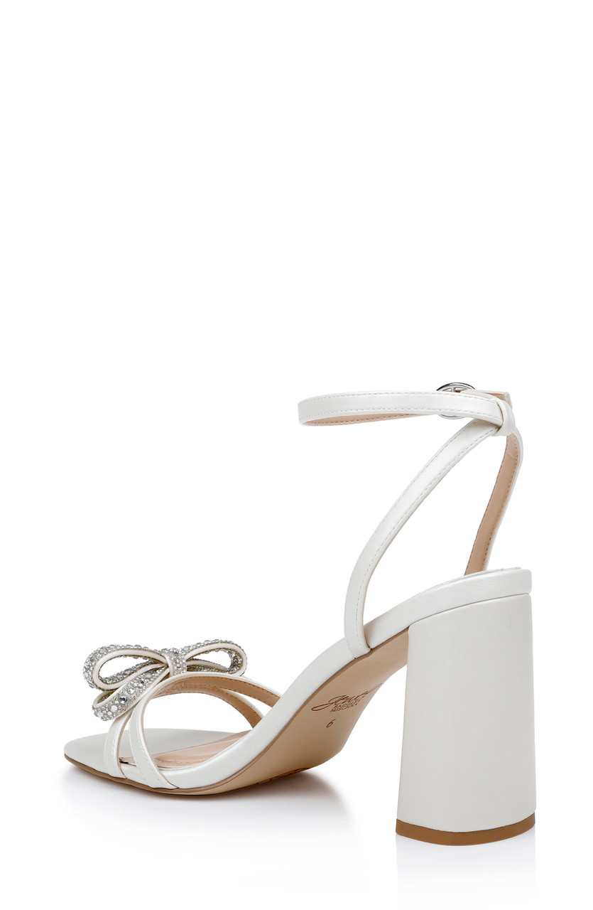 Zudio Beige Block Heel Sandals