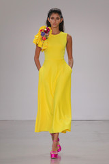 Yellow Ruffle Shoulder Sleeveless Cocktail Dress Runway