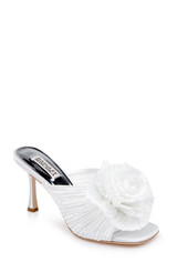 White | Blythe Slide with Floral Detail White | Blythe Slide with Floral Detail
