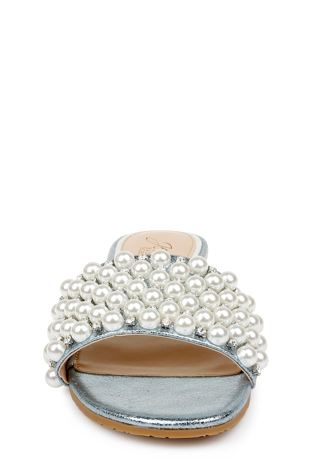 Orion Playful Pearl Sliders By Badgley Mischka