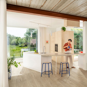 Quick-Step Impressive Classic Oak Beige 8mm Laminate Flooring (IM1847) - Premium Impressive collection featuring oak luxury vinyl tile flooring with waterproof technology and easy click-fit installation