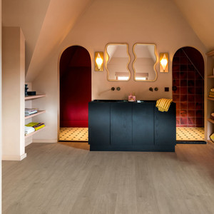 Quick-Step Capture Patina Oak Brown SIG4751 7mm Laminate Flooring (SIG4751) - Premium Quick-Step collection featuring oak luxury vinyl tile flooring with waterproof technology and easy click-fit installation Quick-Step Capture Patina Oak Brown SIG4751 7mm Laminate Flooring (SIG4751) - Premium Quick-Step collection featuring oak luxury vinyl tile flooring with waterproof technology and easy click-fit installation