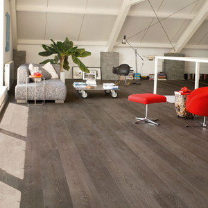 Quick-Step Largo Grey Vintage Oak LPU3986 9.5mm Laminate Flooring (LPU3986) - Premium Quick-Step collection featuring grey luxury vinyl tile flooring with waterproof technology and easy click-fit installation Quick-Step Largo Grey Vintage Oak LPU3986 9.5mm Laminate Flooring (LPU3986) - Premium Quick-Step collection featuring grey luxury vinyl tile flooring with waterproof technology and easy click-fit installation