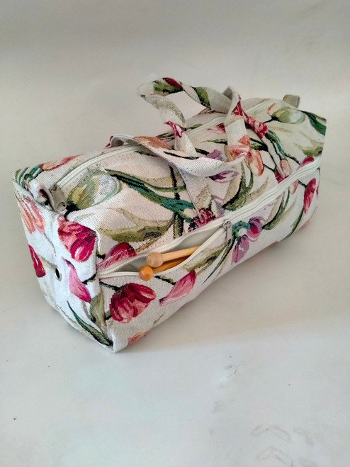 Countrywide Knitting Bag: KB03 Tapestry Tulips