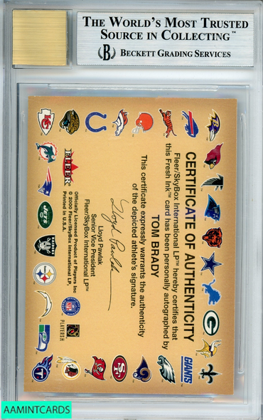 2000 FLEER TOM BRADY AUTOGRAPHICS-SILVER RC 56 OF 250 PSA 8 NM-MT 0009490330