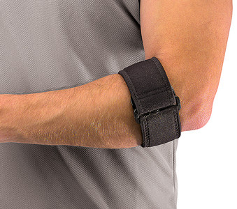 Mueller 70207 Tennis Elbow Support with Gel Pad