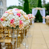 Wedding Flowers: How Much Should You Spend?