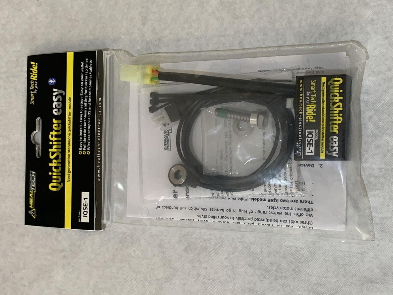Healtech QuickShifter easy Quick Shifter iQSE-1 + QSX-P4B