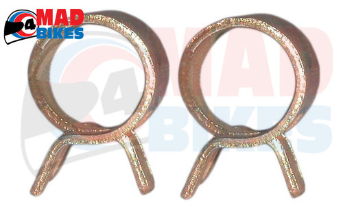 2 X MOTORCYCLE FUEL HOSE / PETROL PIPE CLIPS 8mm TO USE WITH 4mm I.D. FUEL PIPE
