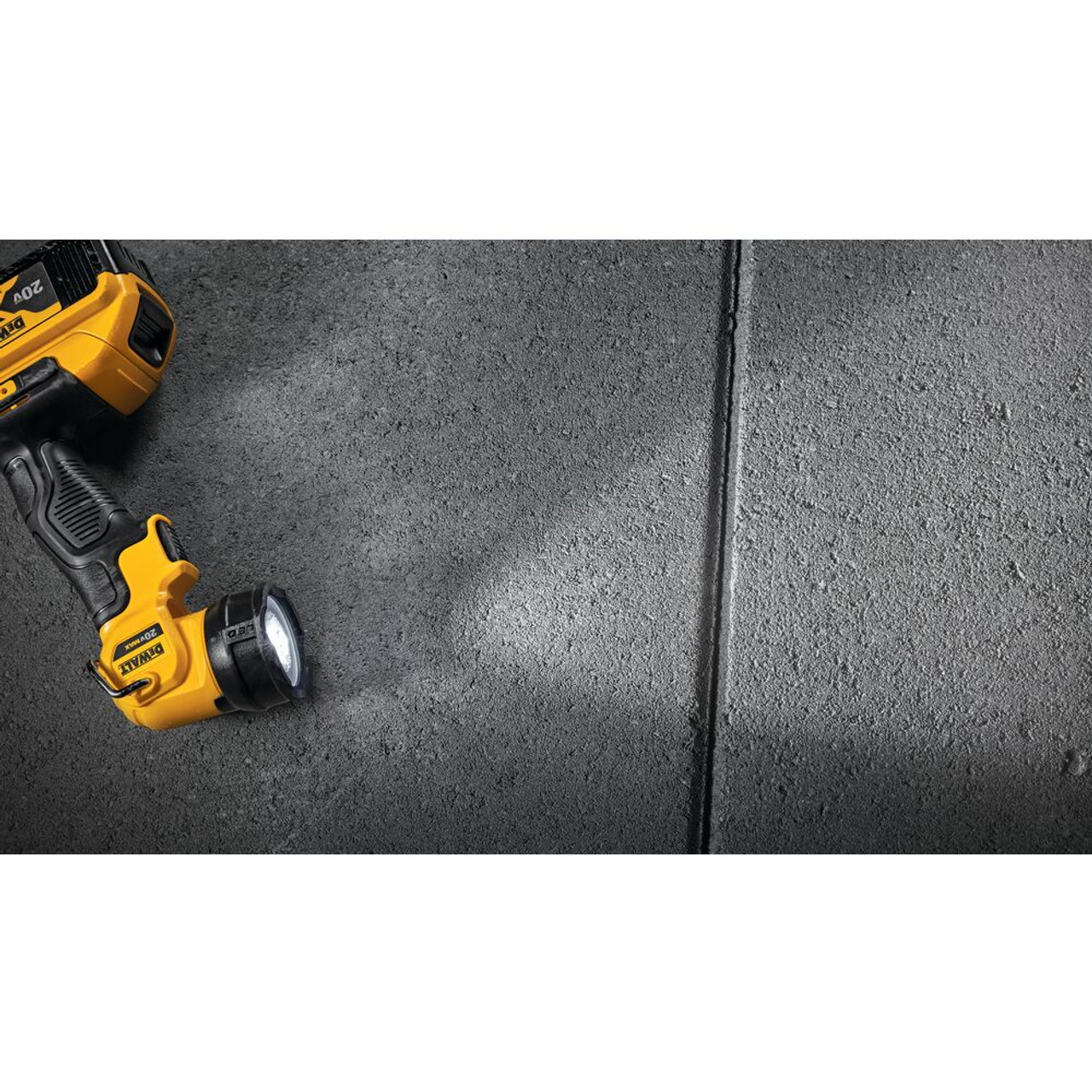 DeWalt DCL040 20V MAX LED Work Light (Tool Only)