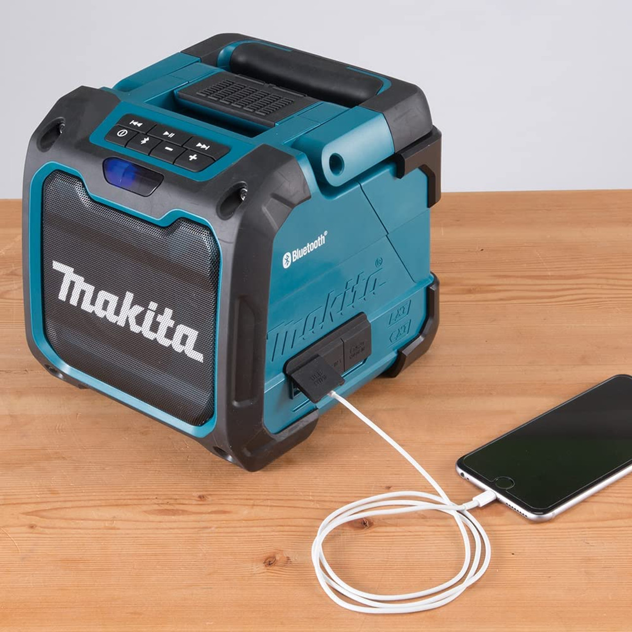 Makita DMR200C 12V MAX/18V LXT Cordless/Corded Jobsite Speaker with Bluetooth (Tool Only) Makita DMR200C 12V MAX/18V LXT Cordless/Corded Jobsite Speaker with Bluetooth (Tool Only)