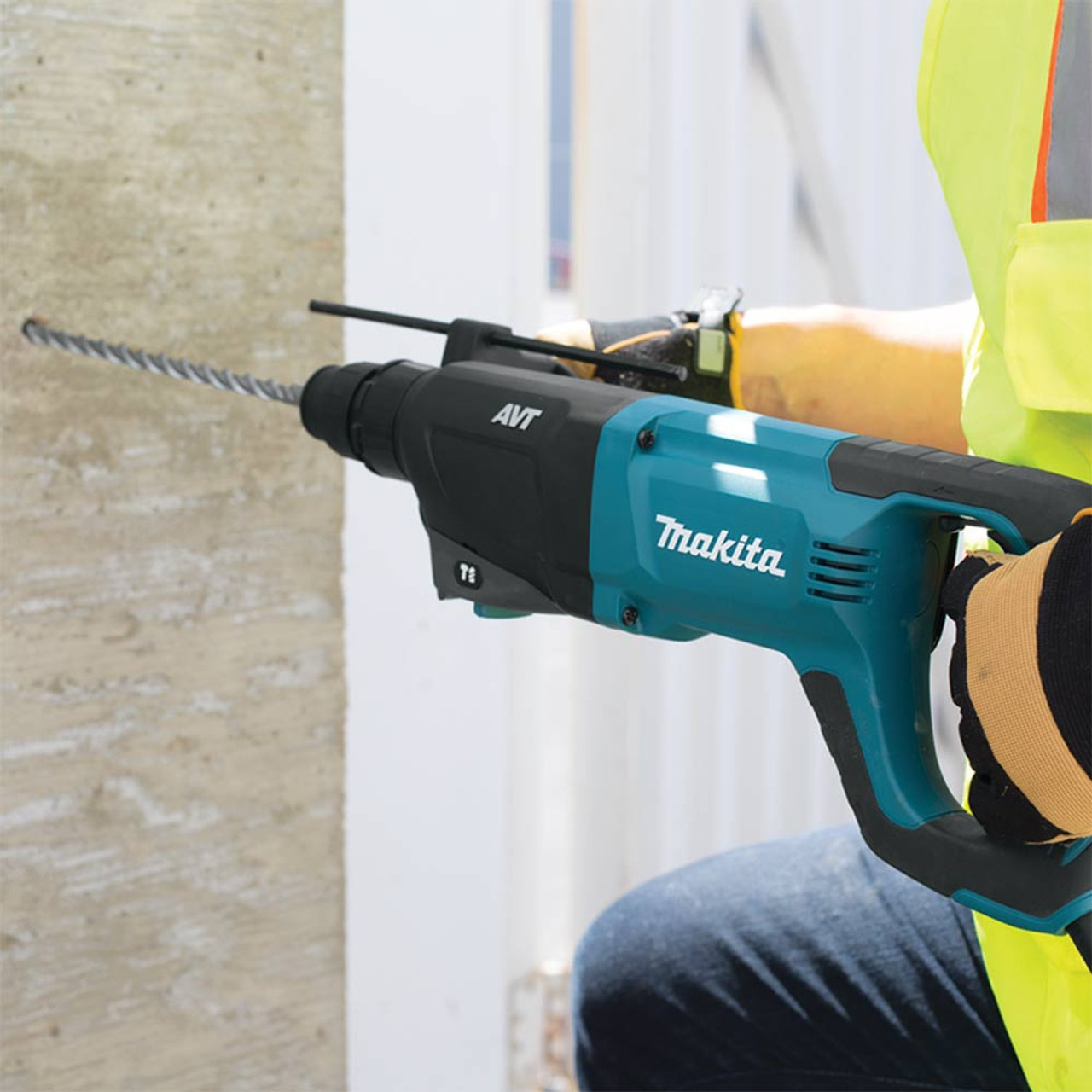 Makita HR2641 1 inch AVT SDS-Plus Rotary Hammer Makita HR2641 1 inch AVT SDS-Plus Rotary Hammer