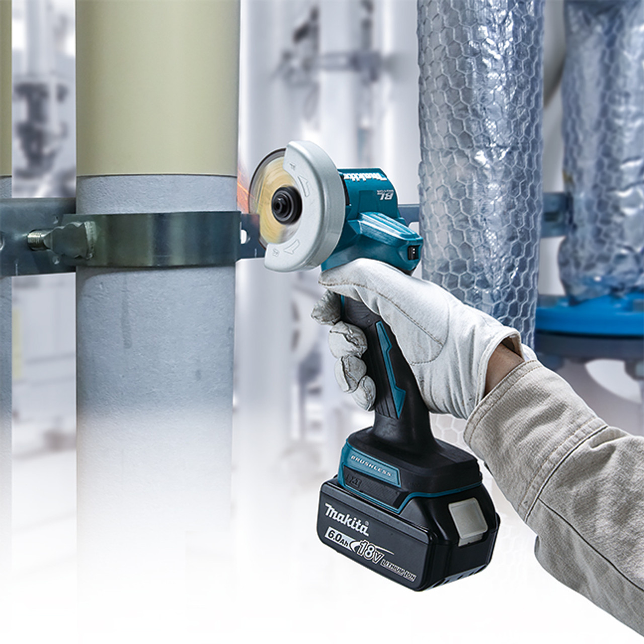 Makita DMC300Z 18V LXT Cordless Brushless 3 Inch Compact Cut-Off Tool (Tool Only)