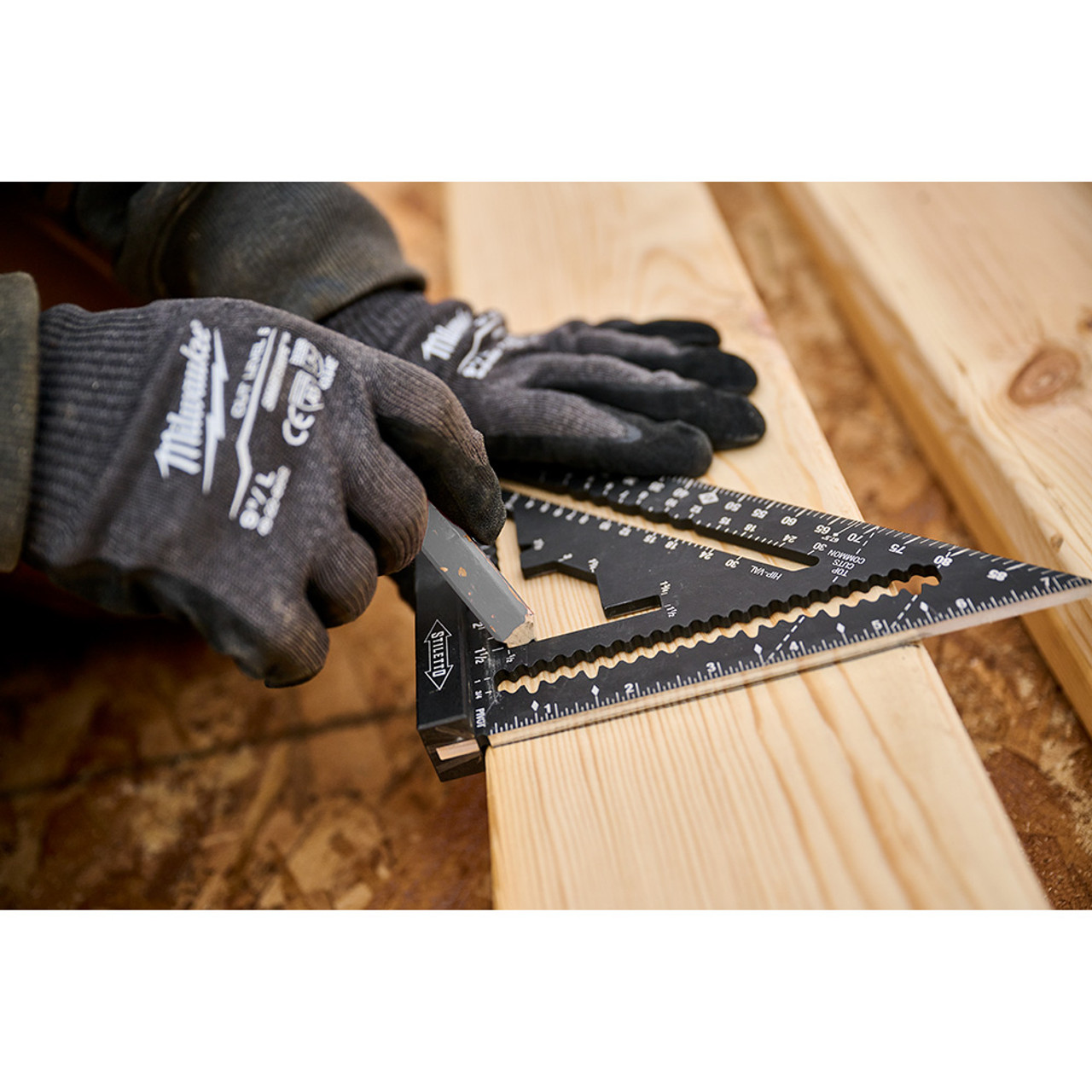 Stiletto STSQ7 7-Inch Carpenter Square Stiletto STSQ7 7-Inch Carpenter Square