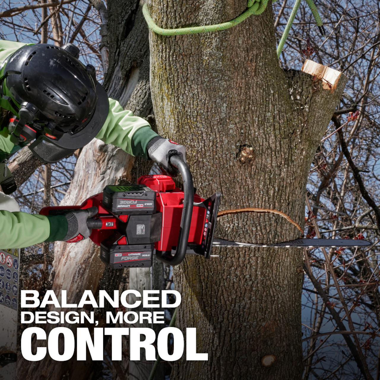 Milwaukee 2827-22 M18 FUEL Cordless Brushless 20 inch Dual Battery Chainsaw Kit Milwaukee 2827-22 M18 FUEL Cordless Brushless 20 inch Dual Battery Chainsaw Kit