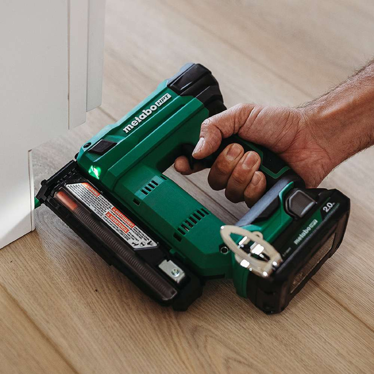 Metabo HPT NP1835DAM MultiVolt 18V Cordless 23 Gauge Pin Nailer Kit