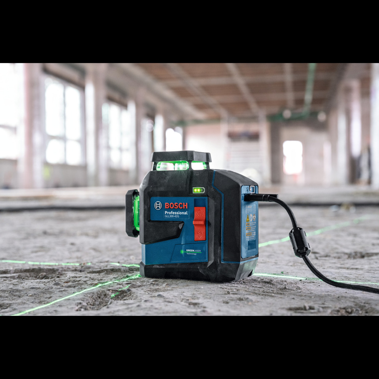 Bosch GLL300-42GL 100ft. 360-degree Green-Beam Three-Plane Leveling and Alignment Line Laser Bosch GLL300-42GL 100ft. 360-degree Green-Beam Three-Plane Leveling and Alignment Line Laser