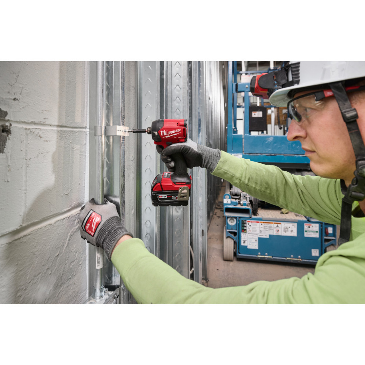 Milwaukee 2761-22 M18 FUEL SURGE Cordless Brushless 1/4in Hex Hydraulic Driver Kit