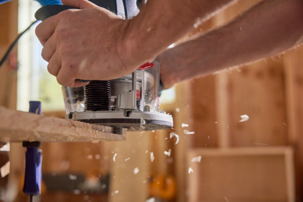 Bosch GOF13-25 10.8 Amp 1-3/4 HP Mid-Size Plunge Router