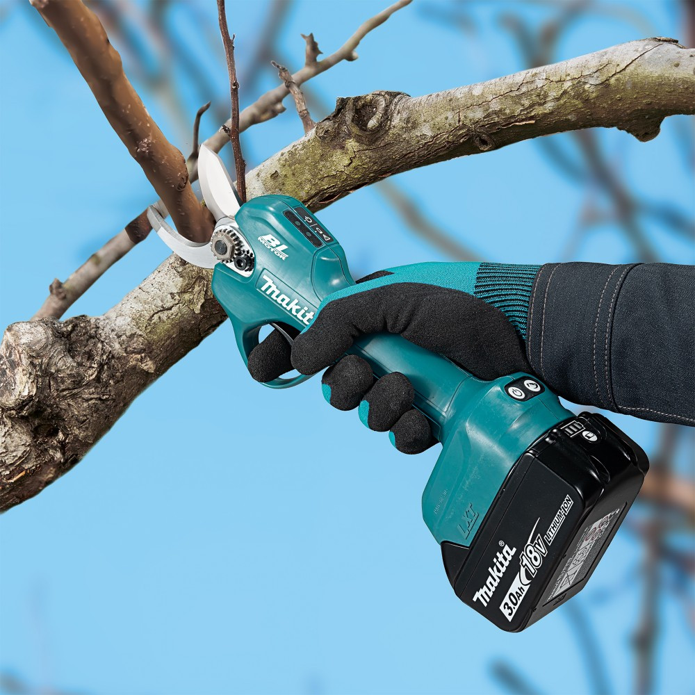 Makita DUP181Z 18V LXT Cordless Brushless Pruning Shears (Tool Only)