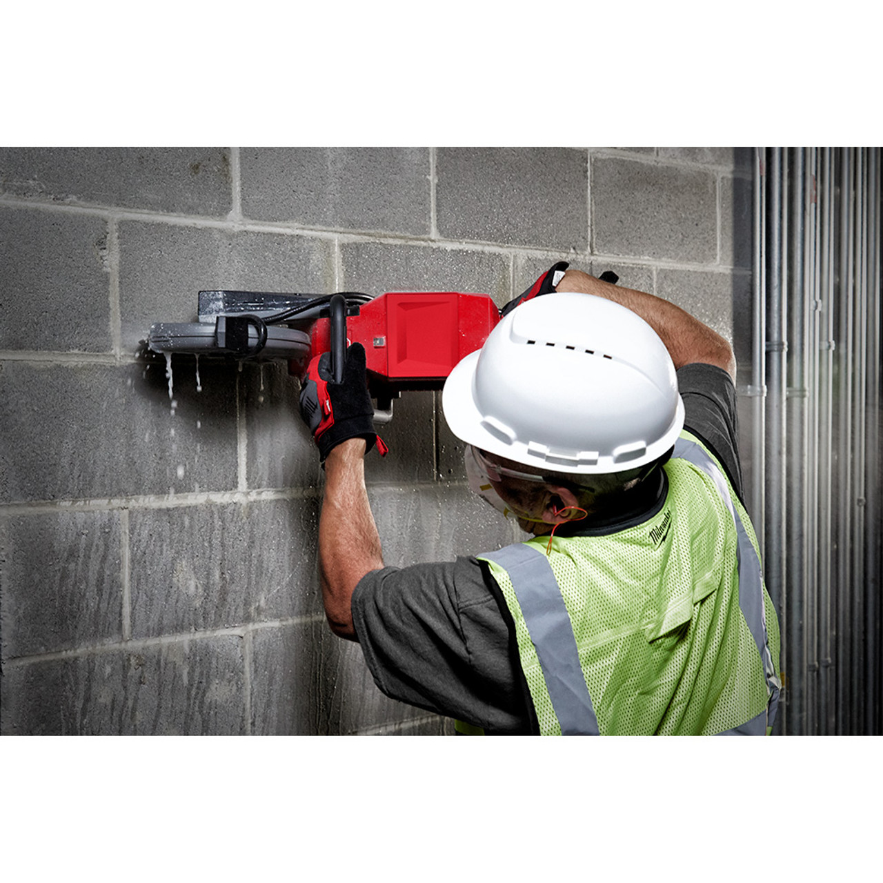 Milwaukee 2786-22HD M18 FUEL 9 Cut-Off Saw with ONE-KEY cutting into concrete