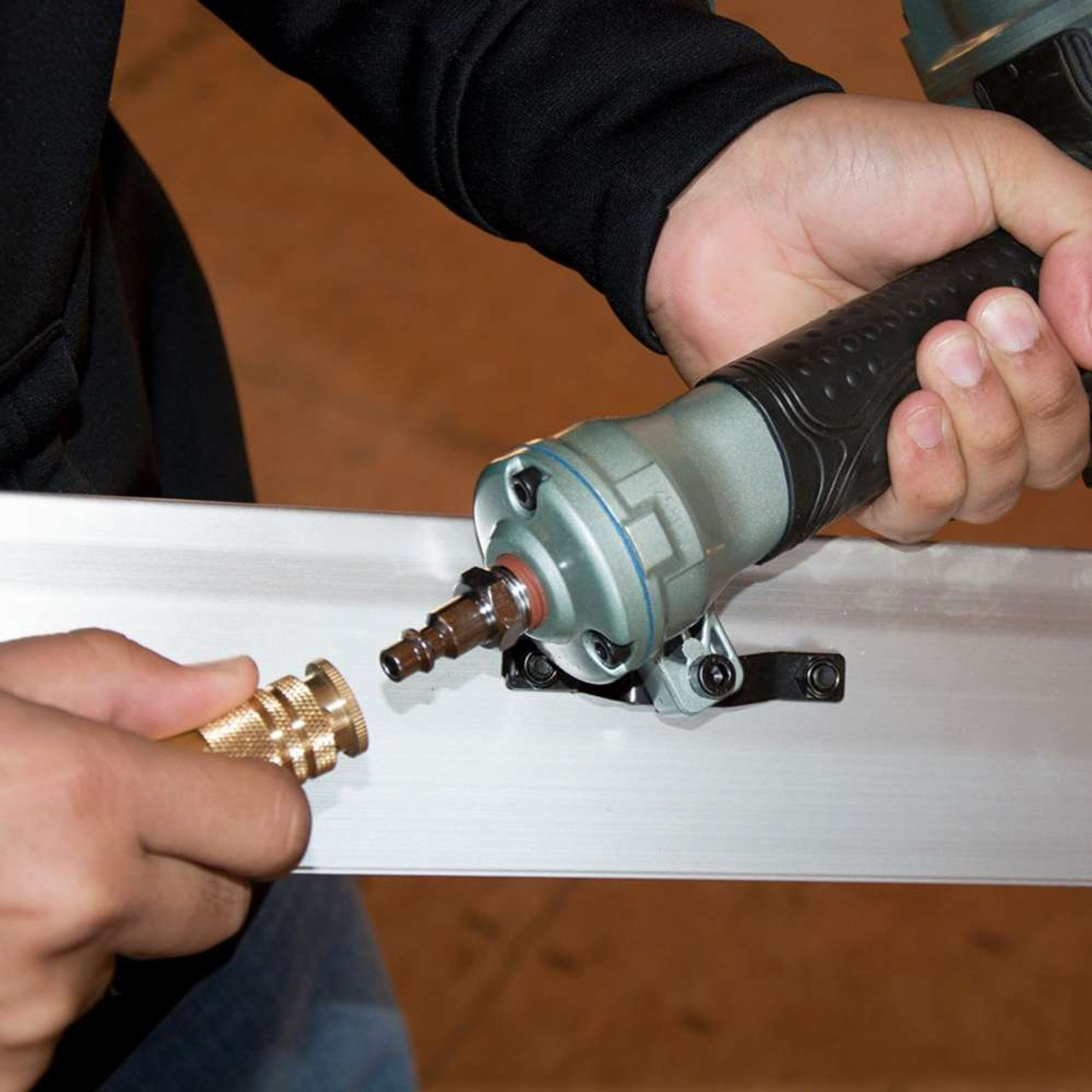 Metabo HPT NR90ADS1 3-1/2 Inch 30-Degree Paper Collated Framing Nailer