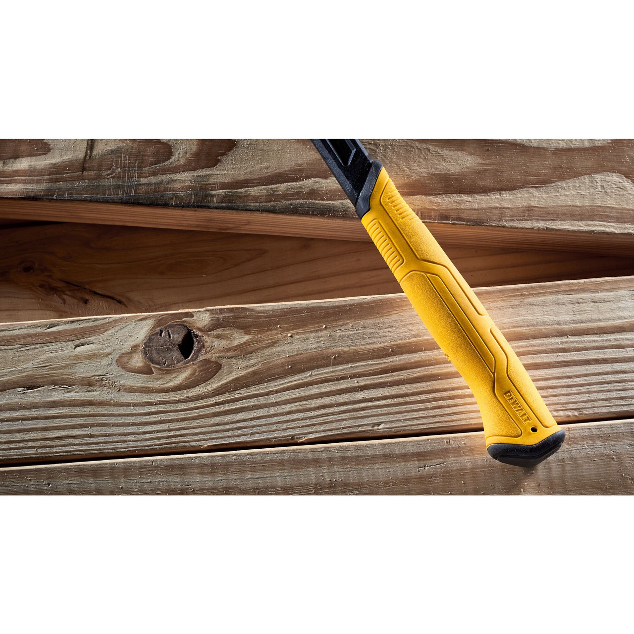 DeWalt DWHT51003 16oz One-Piece Steel Rip Claw Nailing Hammer DeWalt DWHT51003 16oz One-Piece Steel Rip Claw Nailing Hammer