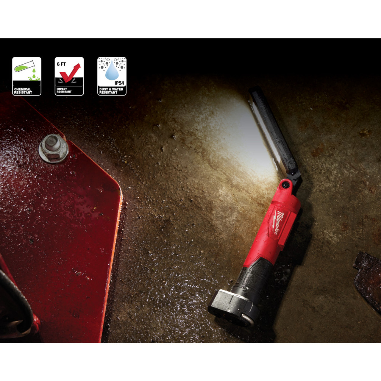 Milwaukee 2114-21 USB 550 Lumen Stick Light with Magnet Milwaukee 2114-21 USB 550 Lumen Stick Light with Magnet