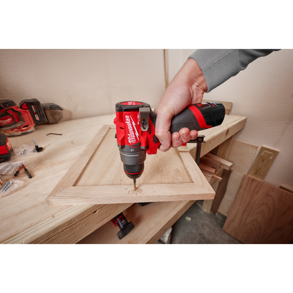 Milwaukee 3404-20 M12 FUEL 1/2