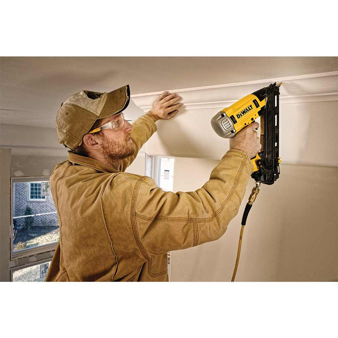 DeWalt DWFP72155 15 Gauge Precision Point  inchDA inch Style Angle Finish Nailer