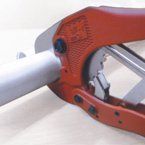 Truwerx 32068 1-5/8 inch Professional Ratcheting PVC Pipe Cutter