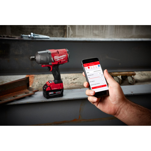 Milwaukee 2864-20 M18 FUEL  3/4 inch High-Torque Impact Wrench with Friction Ring and ONE-KEY connecting to smartphone via ONE-KEY technology (battery sold separately)