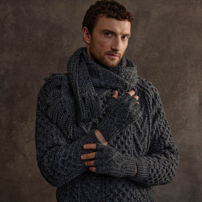 Men's Aran Handknit Fingerless Gloves - Charcoal
