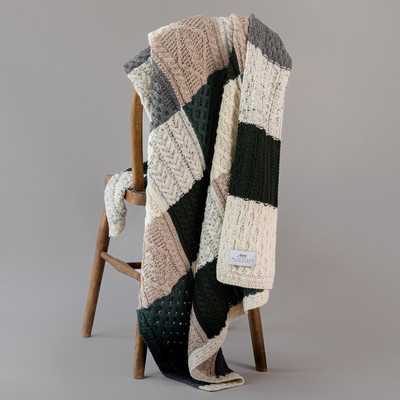 Intarsia Throw - White Oatmeal Green