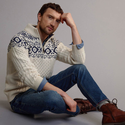 Men's Aran Fair Isle Half Zip Sweater - White & Navy