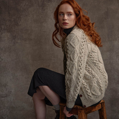 Women's Handknit Crew Neck Aran Cardigan - Oatmeal