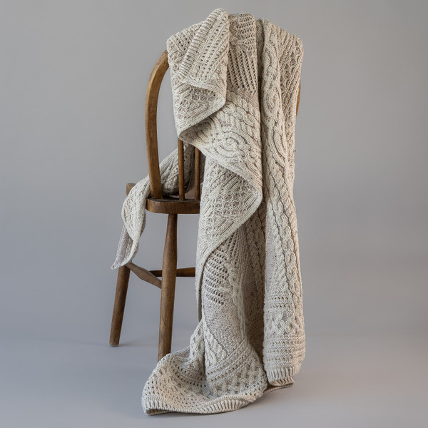 Aran Fairy Tree & Cable Knit Throw - Oatmeal