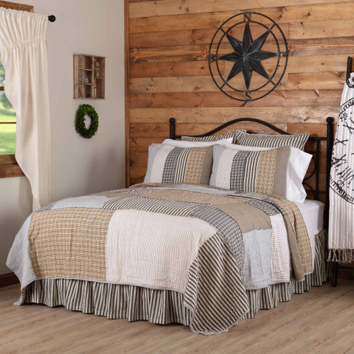 Ashmont Quilt by VHC Brands
