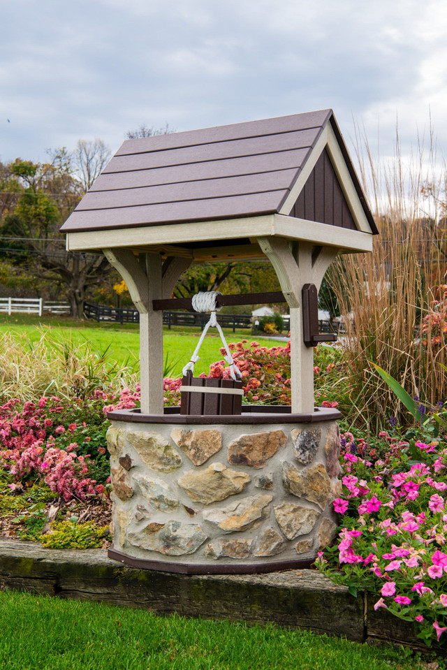 Amish Handcrafted Stone & Poly Wishing Well Lawn Ornaments