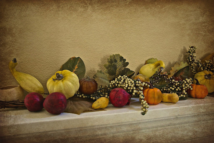 The Ultimate Guide to Decorating for Thanksgiving: Fall-inspired Autumn Decor Ideas