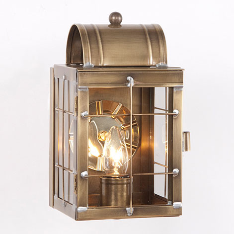Irvin's Tinware - Small Wall Lantern - Outdoor Lighting 25WB