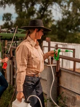 Women's Cowboygirl Gold Dobby Stripe Granddaddy Snap Shirt