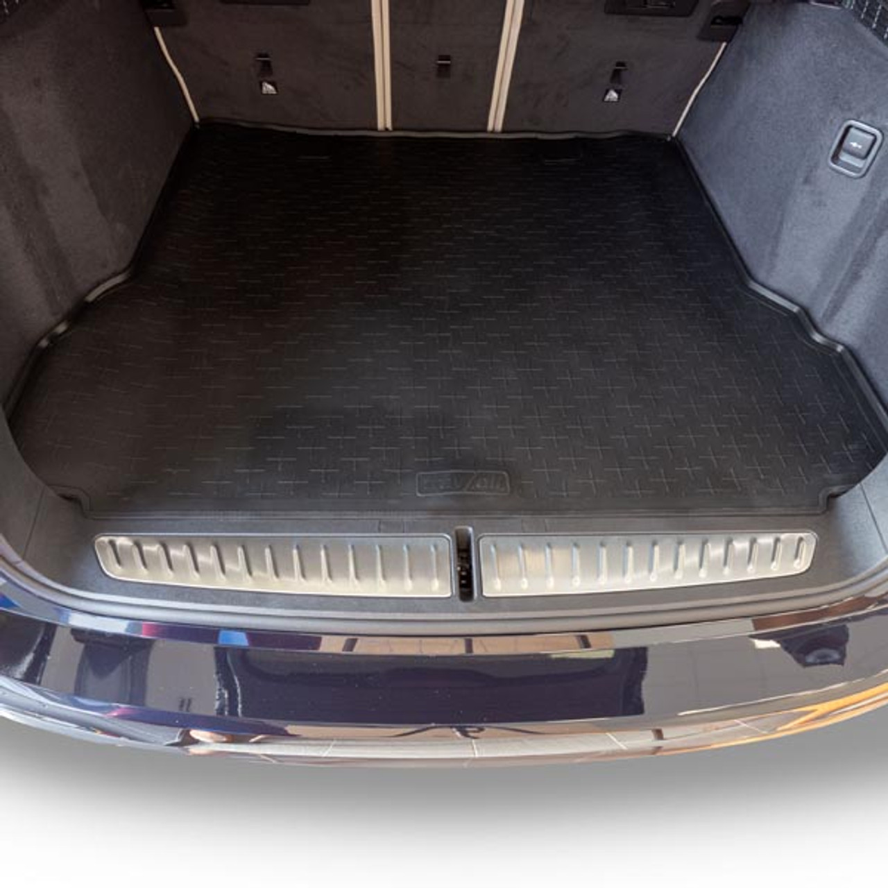 TBM1177 Travall Boot Mat for BMW 5 Series Touring 2016 onwards