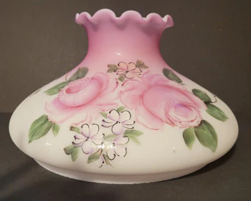 64403 - Roses with Tinted Crimp Top Tam O Shanter