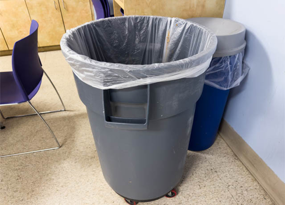 Receptacles / Trash Cans