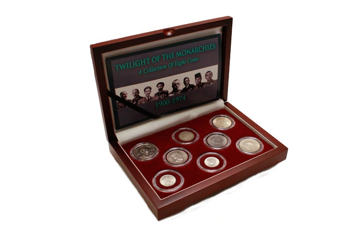 Twilight of the Monarchies Box: A Collection of 8 Coins (Eight-Coin Box)