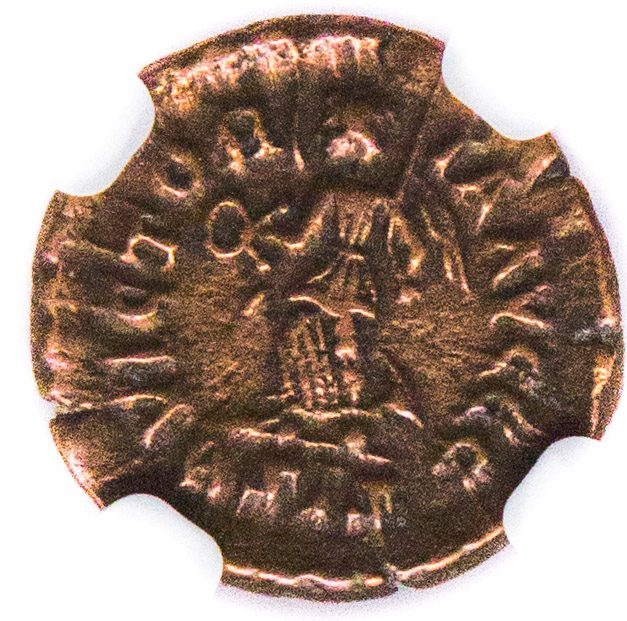 Roman AE of Theodosius II (AD402-450) NGC